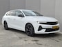 Opel Astra Electric 54 kWh GS / SOH 98% / Stuur- & Stoelverwarming / Rondomzicht camera / Navigatie / Apple Carplay Android Auto / CCS snelladen / Stand-kachel / Adaptief cruise control / Keyless Entry/Start / Lichtmetalen wielen 18“ /