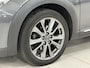 Mazda CX-3 2.0 SkyActiv-G 120 GT-Luxury ACHTERUITRIJCAMERA | HEAD-UP DISPLAY | STOELVERWARMING | ELEKT.S TOELVERSTELLING MET MEMORY |