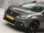 Peugeot 2008 1.2 PureTech GT-Line (NAVIGATIE, CLIMATE, CAMERA, STOELVERWARMING, SPORTSTOELEN, LEDER, DRIVE MODE, GETINT GLAS, NIEUWSTAAT)