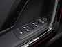 Peugeot 2008 1.2 PureTech GT-Line (NAVIGATIE, CLIMATE, CAMERA, STOELVERWARMING, SPORTSTOELEN, LEDER, DRIVE MODE, GETINT GLAS, NIEUWSTAAT)