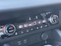 Mitsubishi Outlander 2.4 PHEV Black Edition NIEUW UIT VOORRAAD LEVERBAAR | Lederen bekleding | Stoelmassage | Climate Control voor- en achter | Stoelverwarming voor- en achter | Parkeersensoren voor- en achter | Adaptieve Cruise Control | Navigatiesysteem | 8 jaar fabrieksgarantie