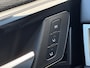 Mitsubishi Outlander 2.4 PHEV Black Edition NIEUW UIT VOORRAAD LEVERBAAR | Lederen bekleding | Stoelmassage | Climate Control voor- en achter | Stoelverwarming voor- en achter | Parkeersensoren voor- en achter | Adaptieve Cruise Control | Navigatiesysteem | 8 jaar fabrieksgarantie