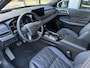 Mitsubishi Outlander 2.4 PHEV Black Edition NIEUW UIT VOORRAAD LEVERBAAR | Lederen bekleding | Stoelmassage | Climate Control voor- en achter | Stoelverwarming voor- en achter | Parkeersensoren voor- en achter | Adaptieve Cruise Control | Navigatiesysteem | 8 jaar fabrieksgarantie