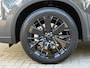 Mitsubishi Outlander 2.4 PHEV Black Edition NIEUW UIT VOORRAAD LEVERBAAR | Lederen bekleding | Stoelmassage | Climate Control voor- en achter | Stoelverwarming voor- en achter | Parkeersensoren voor- en achter | Adaptieve Cruise Control | Navigatiesysteem | 8 jaar fabrieksgarantie