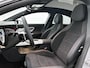 Mercedes-Benz CLA 250+ Business Solution AMG 85.5 kWh | Premium pakket | Winterpakket | Nightpakket | Vast panoramadak | Sportstoelen | Massagefunctie | GUARD 360° | 18 inch vijfspaaks lichtmetalen AMG-velgen