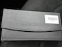 Mercedes-Benz E-klasse 300 e Business Solution AMG | Comfortpakket Plus | Nightpakket | Winterpakket | Trekhaak | Panoramaschuifdak | 19-inch vijfdubbelspaak AMG velgen | GUARD 360° | Warmtewerend, donkergetint glas |