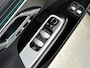 Mercedes-Benz E-klasse 300 e Business Solution AMG | Comfortpakket Plus | Nightpakket | Winterpakket | Trekhaak | Panoramaschuifdak | 19-inch vijfdubbelspaak AMG velgen | GUARD 360° | Warmtewerend, donkergetint glas |
