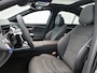 Mercedes-Benz E-klasse 300 e Business Solution AMG | Comfortpakket Plus | Nightpakket | Winterpakket | Trekhaak | Panoramaschuifdak | 19-inch vijfdubbelspaak AMG velgen | GUARD 360° | Warmtewerend, donkergetint glas |