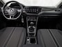 Volkswagen T-Roc 1.5 TSI Sport 150Pk (APPLE CARPLAY, GROOT NAVI, STUUR/STOELVERWARMING, CAMERA, SPORTSTOELEN, ADAPTIVE CRUISE, CLIMATE, NIEUWE APK, NIEUWSTAAT)