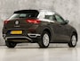 Volkswagen T-Roc 1.5 TSI Sport 150Pk (APPLE CARPLAY, GROOT NAVI, STUUR/STOELVERWARMING, CAMERA, SPORTSTOELEN, ADAPTIVE CRUISE, CLIMATE, NIEUWE APK, NIEUWSTAAT)