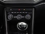 Volkswagen T-Roc 1.5 TSI Sport 150Pk (APPLE CARPLAY, GROOT NAVI, STUUR/STOELVERWARMING, CAMERA, SPORTSTOELEN, ADAPTIVE CRUISE, CLIMATE, NIEUWE APK, NIEUWSTAAT)