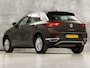 Volkswagen T-Roc 1.5 TSI Sport 150Pk (APPLE CARPLAY, GROOT NAVI, STUUR/STOELVERWARMING, CAMERA, SPORTSTOELEN, ADAPTIVE CRUISE, CLIMATE, NIEUWE APK, NIEUWSTAAT)