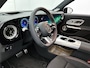 Mercedes-Benz GLB 200 Business Solution AMG 7p. | Premium plus pakket | Nightpakket | Trekhaak | Vast panoramadak | GUARD 360° | Sportstoelen | Massage functie | Burmester Surround Sound | 19” vijfspaaks lichtmetalen AMG-velgen |