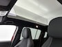 Mercedes-Benz GLB 200 Business Solution AMG 7p. | Premium plus pakket | Nightpakket | Trekhaak | Vast panoramadak | GUARD 360° | Sportstoelen | Massage functie | Burmester Surround Sound | 19” vijfspaaks lichtmetalen AMG-velgen |