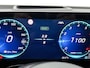 Mercedes-Benz GLB 200 Business Solution AMG 7p. | Premium plus pakket | Nightpakket | Trekhaak | Vast panoramadak | GUARD 360° | Sportstoelen | Massage functie | Burmester Surround Sound | 19” vijfspaaks lichtmetalen AMG-velgen |