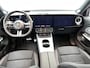 Mercedes-Benz GLB 200 Business Solution AMG 7p. | Premium plus pakket | Nightpakket | Trekhaak | Vast panoramadak | GUARD 360° | Sportstoelen | Massage functie | Burmester Surround Sound | 19” vijfspaaks lichtmetalen AMG-velgen |