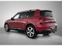 Mercedes-Benz GLB 200 Business Solution AMG 7p. | Premium plus pakket | Nightpakket | Trekhaak | Vast panoramadak | GUARD 360° | Sportstoelen | Massage functie | Burmester Surround Sound | 19” vijfspaaks lichtmetalen AMG-velgen |
