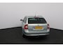 Skoda Octavia Combi 1.4 TSI Elegance Business Line/ Trekhaak/ 17'' LMV/ Xenon/ Media-Scherm/ Clima/ Cruise/ Elek. pakket/ Isofix/ Bluetooth/ Armsteun/ Multi. LEDER. Stuur/ Mistl./ PDC V+A/ Extra getint glas/ Dakrails.