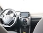 Toyota Aygo 1.0 VVT-i x-play | BTW voertuig | Dealer onderhouden | Apple CarPlay/Android Auto | Airco | achteruitrijcamera | Bluetooth |