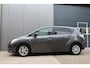Toyota Verso 1.8 VVT-i Panoramic / 7 persoons / Trekhaak 1300kg! / Parkeersensoren