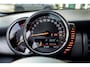MINI Cooper 5-Deurs 1.5 Chili Serious Business | PANO | Black Edition | Camera + PDC | LED Ring | Union Jack |