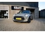 MINI Cooper 5-Deurs 1.5 Chili Serious Business | PANO | Black Edition | Camera + PDC | LED Ring | Union Jack |