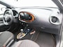 Toyota Aygo X 1.0 VVT-i S-CVT Automaat Limited | Stoelverwarming | Camera | Elektrisch Schuifdak | JBL Audio | Half Leer | 18 Inch | 77.330 Km !!