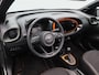 Toyota Aygo X 1.0 VVT-i S-CVT Automaat Limited | Stoelverwarming | Camera | Elektrisch Schuifdak | JBL Audio | Half Leer | 18 Inch | 77.330 Km !!