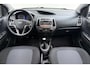 Hyundai i20 1.2i i-Vision | Parkeersensoren | Cruise control | Stuurbediening | Airco | CD/USB Plug-in | Climate control | Achteruitcamera |