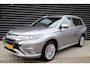 Mitsubishi Outlander 2.4 PHEV Instyle Opendak, Adaptive Cruise