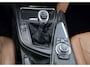 BMW 3-Serie 320i Eff. Dyn. Upgrade Edition Leder Xenon Navi 18''LM