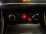 Mercedes-Benz A-klasse 180 Ambition Leer Navi Camera LED Parkeerhulp voor & achter Mooi!