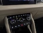 Skoda Karoq 1.5 TSI ACT Style Business Leder Pano Adaptieve cruise Trekhaak