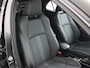 Toyota Yaris Cross 1.5 Hybrid Adventure | JBL | Head-Up Display | Dodehoek detectie | LED Matrix | Stoel+stuurverwarming | Parkeersensoren voor+achter | Elektrische achterklep | Navigatie | Climate Control |