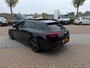 Mercedes-Benz CLA Shooting Brake 200 Business Solution AMG Panorama Dak bom volle opties! Zeer Nette!