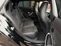 Mercedes-Benz CLA Shooting Brake 200 Business Solution AMG Panorama Dak bom volle opties! Zeer Nette!