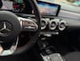 Mercedes-Benz CLA Shooting Brake 200 Business Solution AMG Panorama Dak bom volle opties! Zeer Nette!