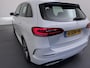 Mercedes-Benz B-klasse 180 Business Solution AMG | Panoramadak | Navigatie | Apple CarPlay/Android Auto |