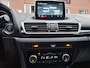 Mazda 3 2.0 GT-M Line. Camera, leder, stoelverwarming, cruise, navi, bluetooth, etc. Nieuwe APK + onderhoud gehad.