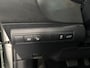 Toyota Corolla Touring Sports 2.0 Hybrid Premium | Leder | Schuif-/kanteldak | Achterbankverwarming |