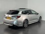 Toyota Corolla Touring Sports 2.0 Hybrid Premium | Leder | Schuif-/kanteldak | Achterbankverwarming |
