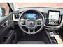 Volvo XC60 T6 Plug-in hybrid AWD Plus Bright | Head-Up Display | Achterbank Verwarmd | Panoramadak |