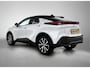 Toyota C-HR / C-HR+ 2.0 Hybrid 200 First Edition | Dealer onderhouden | Groot Multimediascherm | Stoel+stuurverwarming | Dodehoek detectie | Parkeersensoren voor+achter | Elektrische achterklep | Navigatie | Apple CarPlay/Android Auto | Cru SL 78