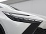 Toyota C-HR / C-HR+ 2.0 Hybrid 200 First Edition | Dealer onderhouden | Groot Multimediascherm | Stoel+stuurverwarming | Dodehoek detectie | Parkeersensoren voor+achter | Elektrische achterklep | Navigatie | Apple CarPlay/Android Auto | Cru SL 78