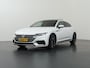 Volkswagen Arteon 2.0 TSI Business R Exclusive 190pk | Panoramadak | 20'' Lichtmetalen Velgen | Adaptieve Cruise Control | R-Line In/Exterieur | Elektr. Trekhaak |