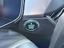Ford Focus 1.0 Hybrid Titanium X | AGR COMFORTSTOELEN| DODEHOEK DETECTIE| NAVIGATIE + APPLE CARPLAY/ANDROID AUTO| KEYLESS ENTRY & START| CAMERA + PARKEERSENSOREN| LED KOPLAMPEN| DRAADLOZE TELEFOONLADER| BROEKHUIS ONDERHOUDEN|