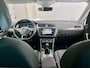 Volkswagen Tiguan 1.5 TSI ACT R-Line | Pano | Lage KM | 20" | Navi | Trekhaak |