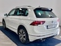 Volkswagen Tiguan 1.5 TSI ACT R-Line | Pano | Lage KM | 20" | Navi | Trekhaak |