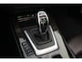 BMW Z4 Roadster | 245 PK | Nieuwe Motor | Bi-xenon | 19" velgen | Leder | PDC | NAV | Stoelverwarming | BMW Z4 Roadster sDrive28i Executive met 245 PK en een 2.0-liter viercilinder benzinemotor, voorzien van luxe lederen bekleding, elektrisch verstelbare bestuurdersstoel met geheugen, verwarmde
