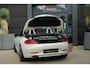 BMW Z4 Roadster | 245 PK | Nieuwe Motor | Bi-xenon | 19" velgen | Leder | PDC | NAV | Stoelverwarming | BMW Z4 Roadster sDrive28i Executive met 245 PK en een 2.0-liter viercilinder benzinemotor, voorzien van luxe lederen bekleding, elektrisch verstelbare bestuurdersstoel met geheugen, verwarmde
